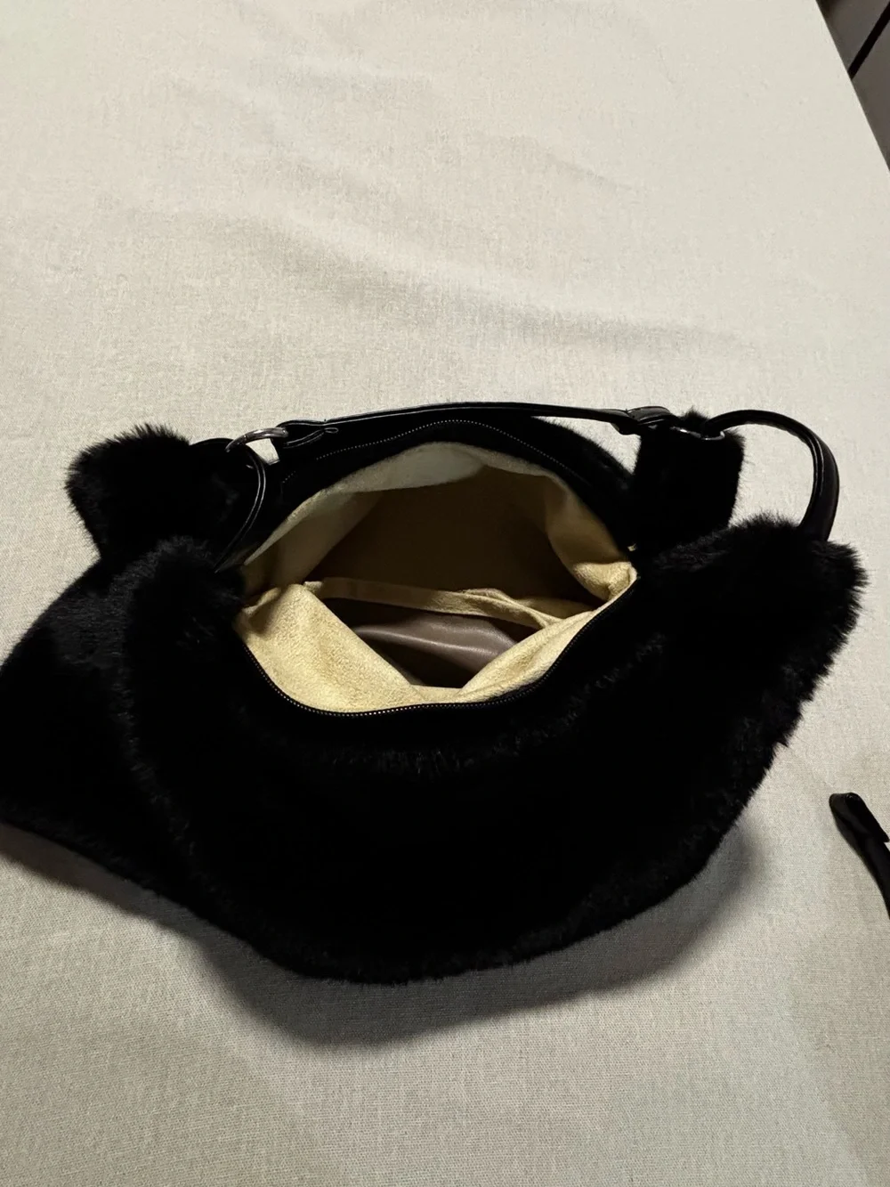 Unbranded. Black Faux Rabbit Convertible Shoulder Bag with Suede Lining
